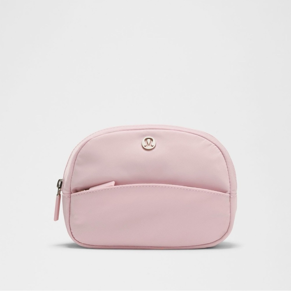 Lululemon City Essentials Pouch Mini 2L